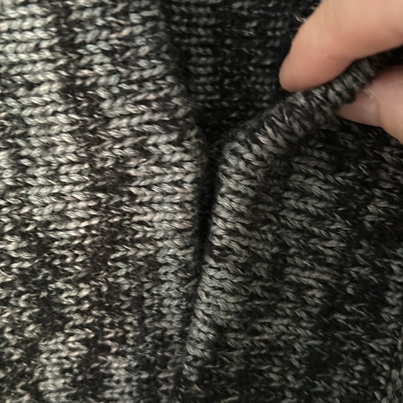 Classy Black/Grey Space-dyed knit sweater from Classiques Entier in size M - Picture 5 of 9